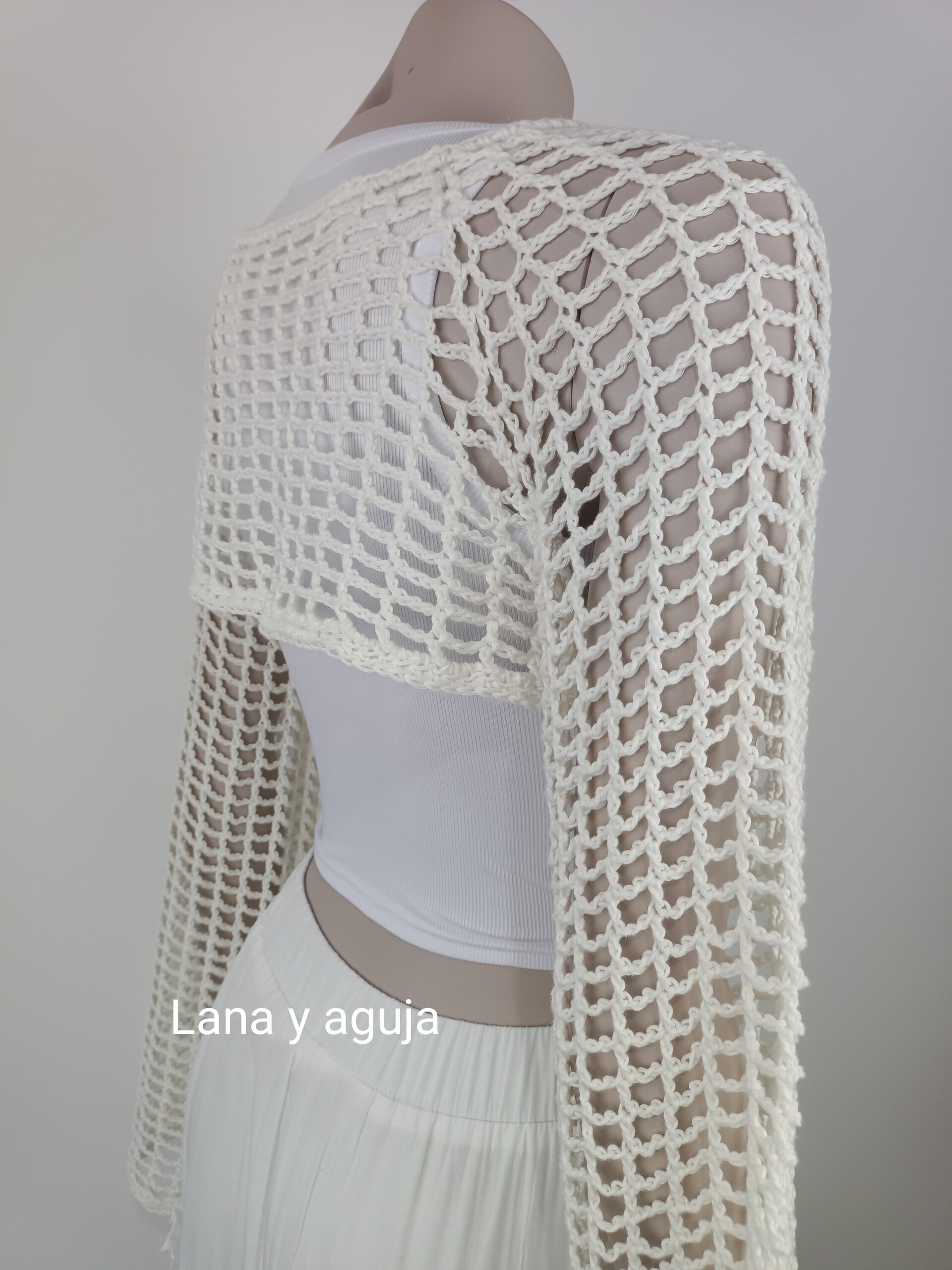 Jersey corto con manga larga, Talla M, tejido a mano, hecho en crochet. - 6
