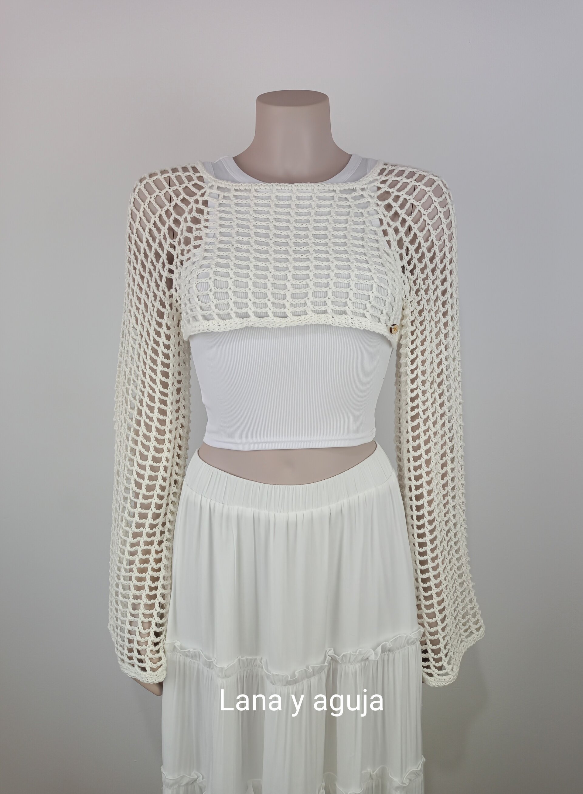 Jersey corto con manga larga, Talla M, tejido a mano, hecho en crochet. - 3