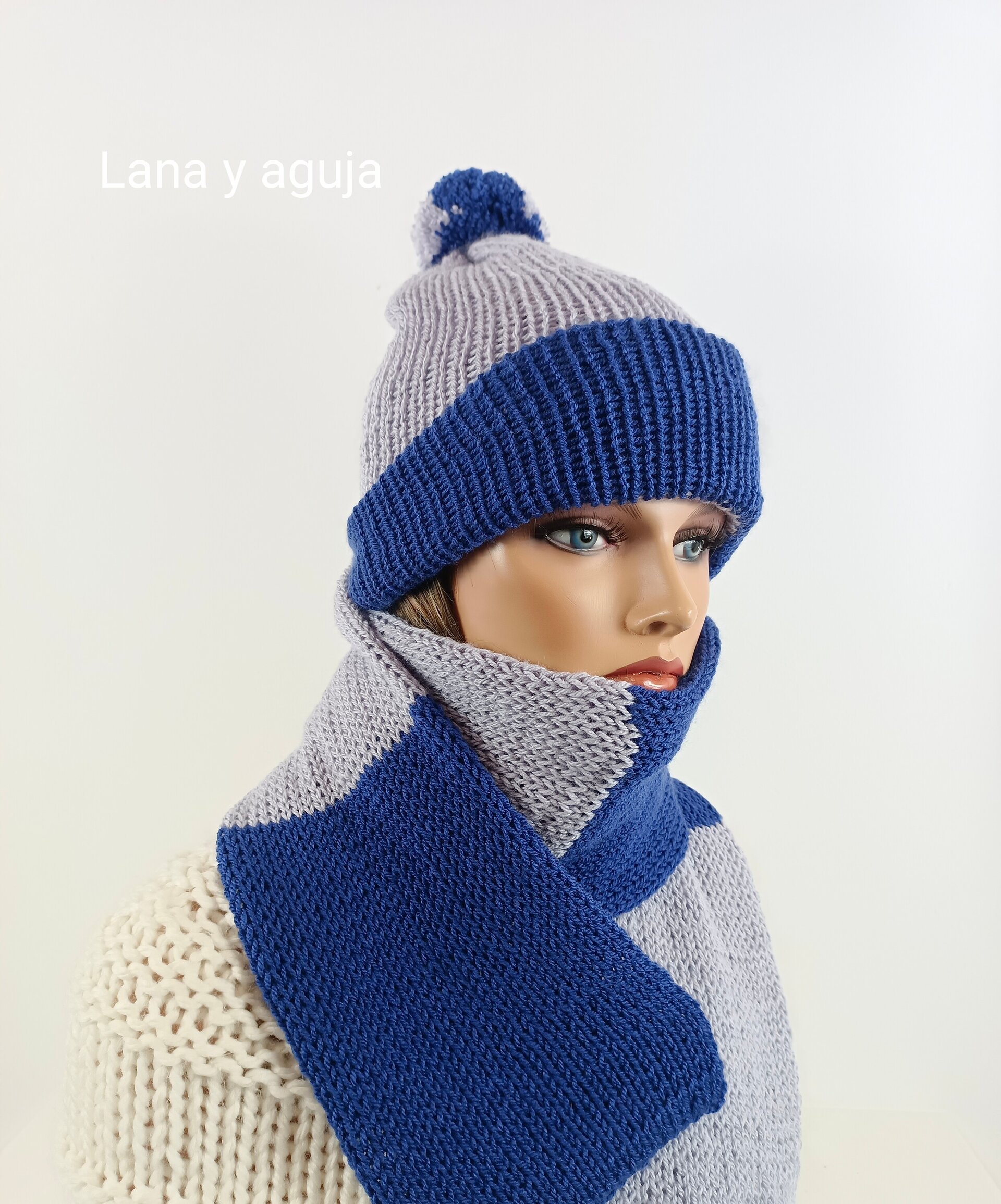 Conjunto de gorro y bufanda, unisex, tejida a mano. - 2