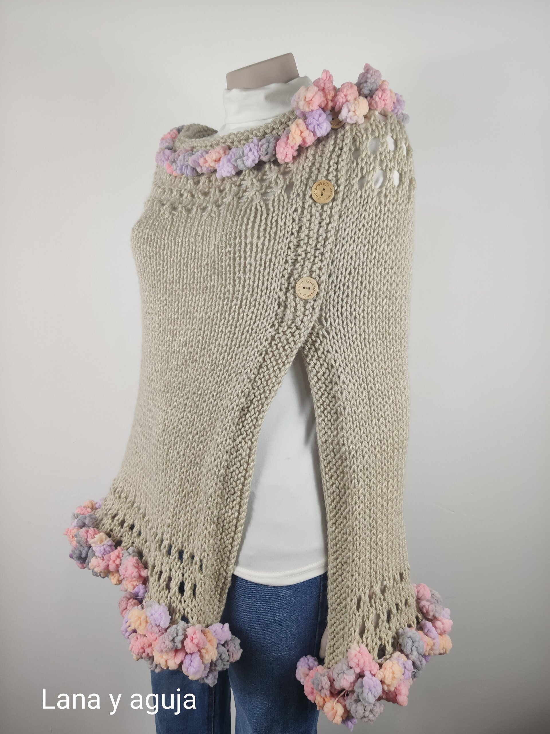 Poncho de lana, capa mujer, poncho tejido, talla M-L. - 2