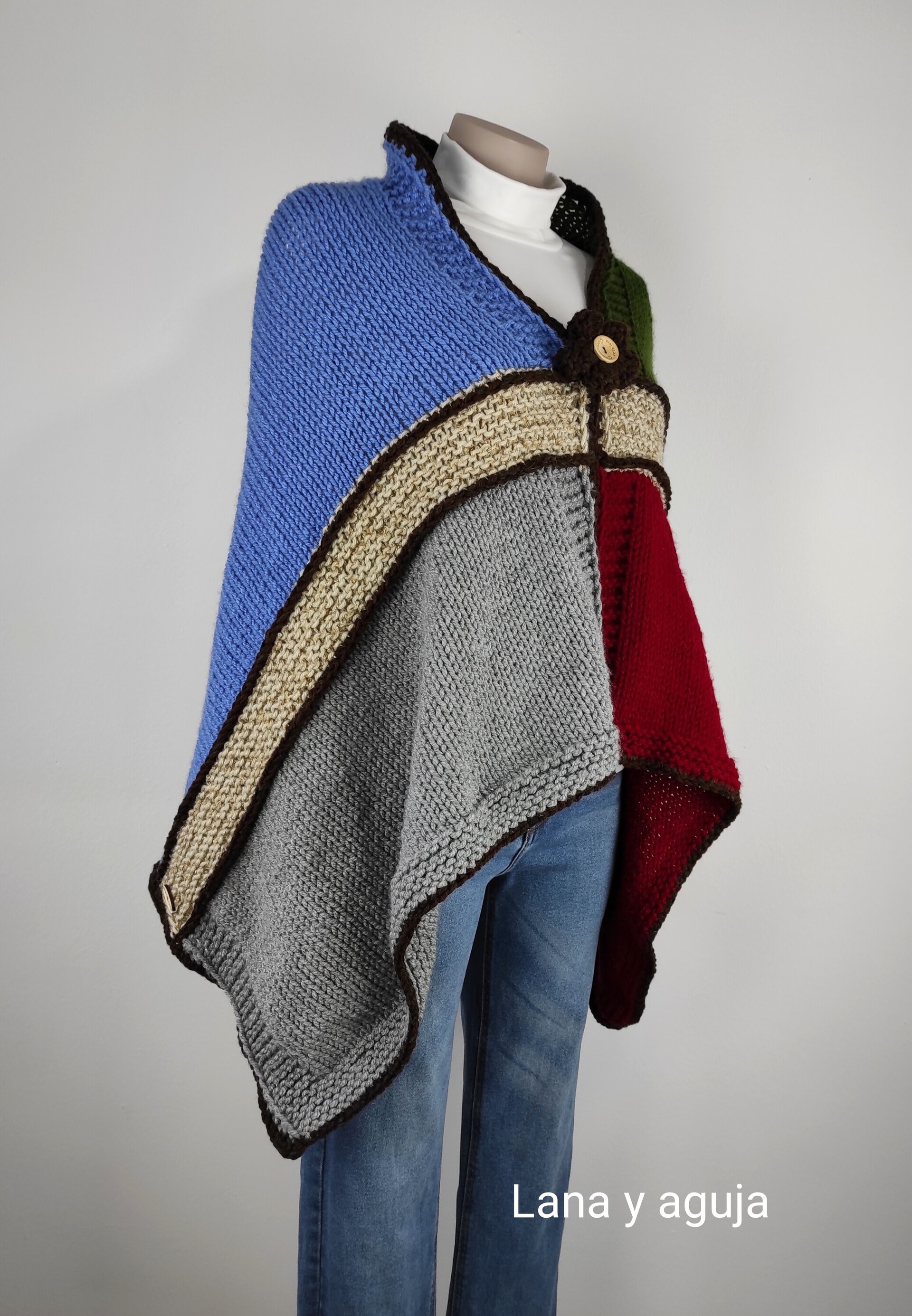 Poncho de lana, chal mujer para estar en casa, ropa mujer. - 2