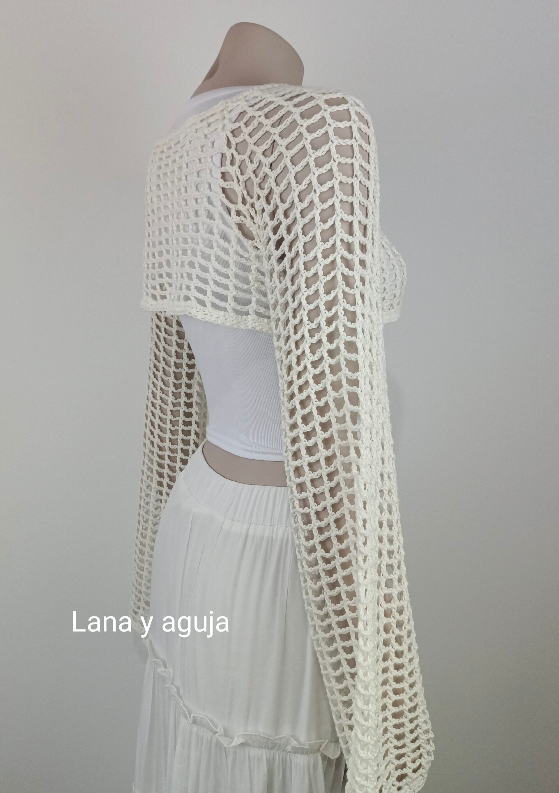 Jersey corto con manga larga, Talla M, tejido a mano, hecho en crochet. - 4