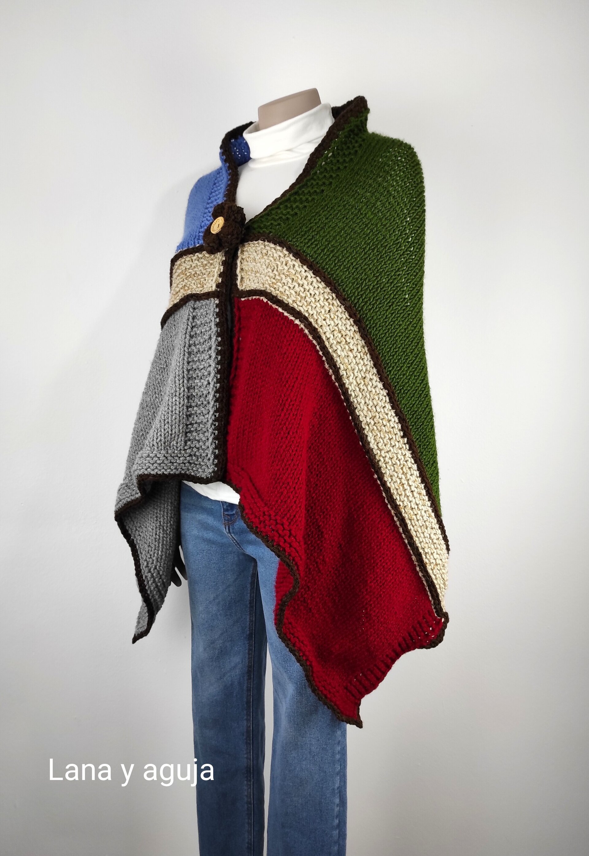 Poncho de lana, chal mujer para estar en casa, ropa mujer. - 3