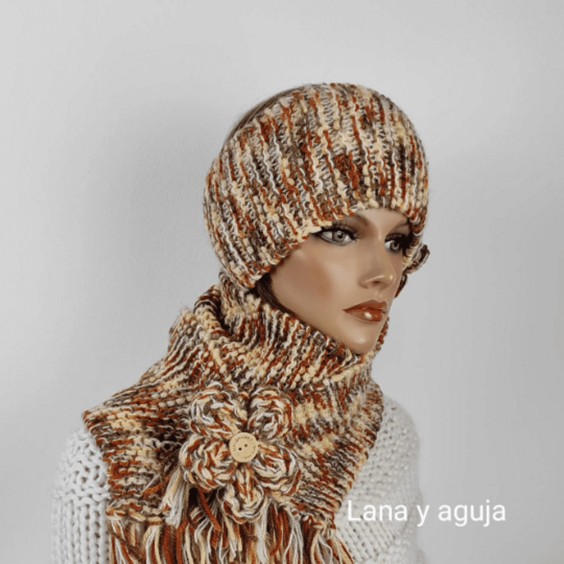 Conjunto de bufanda y diadema lana para mujer, tejido a mano. - 3