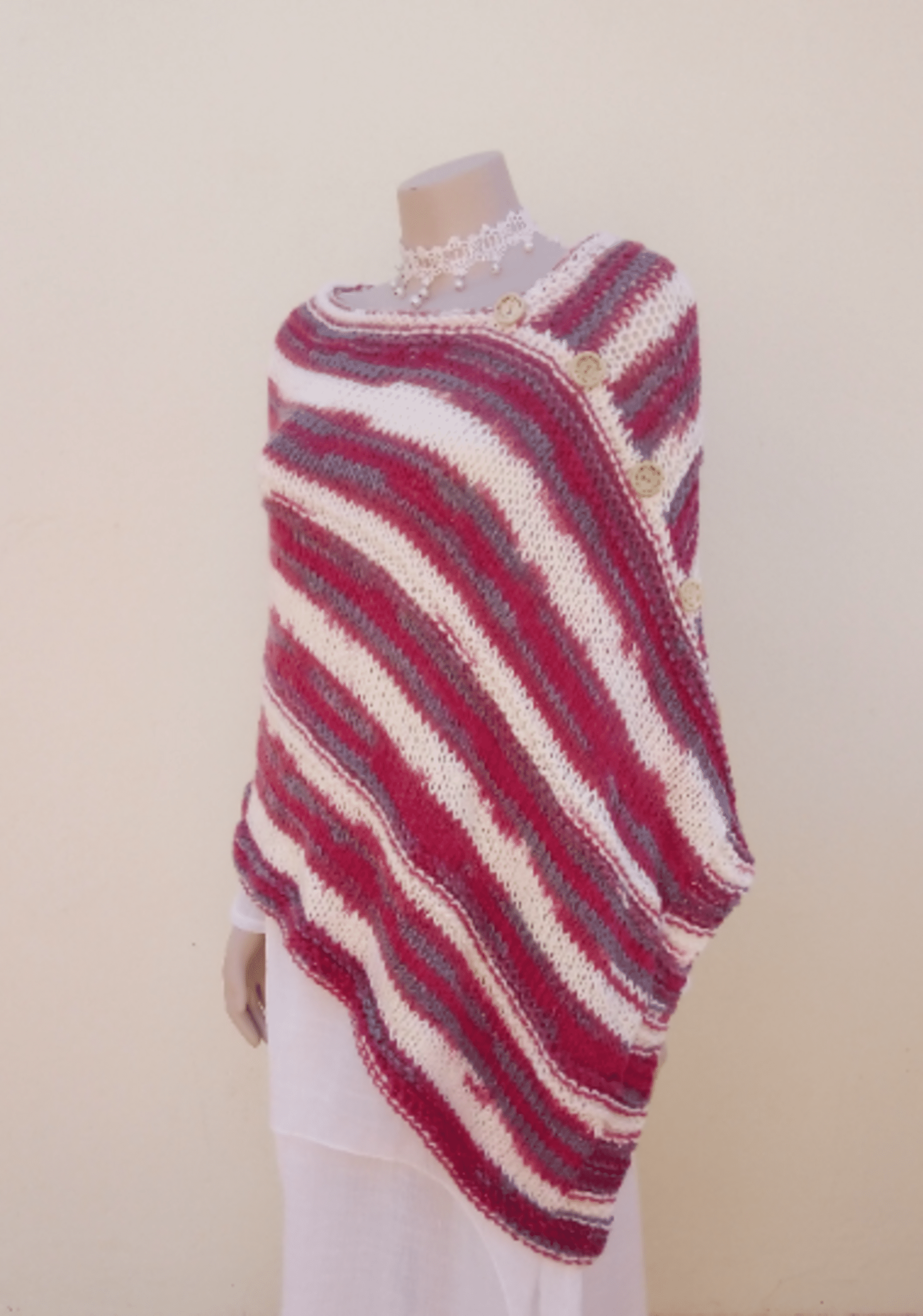 Poncho talla grande, Chal cerrado estilo boho, tejido con lana. - 3